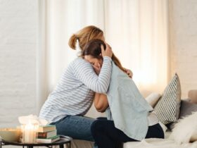 Kemampuan Merasakan Apa yang Orang Lain Rasakan Disebut Empati Makna, Jenis, dan Perannya dalam Kehidupan