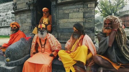 Kasta di India: Sejarah, Struktur, dan Dampaknya pada Masyarakat Modern