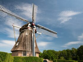 Kincir Angin: Fungsi, Jenis, dan Peran Penting dalam Kehidupan Modern