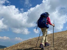 Tektok Adalah: Arti, Penggunaan, dan Maknanya dalam Bahasa Gaul