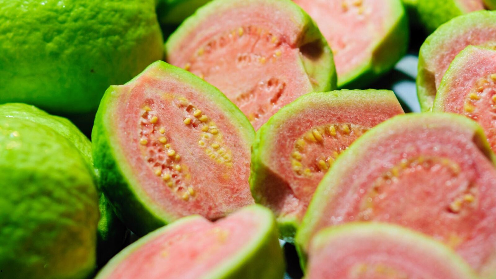 Buah Jambu Biji yang Mengandung Protein Tinggi dan Manfaatnya
