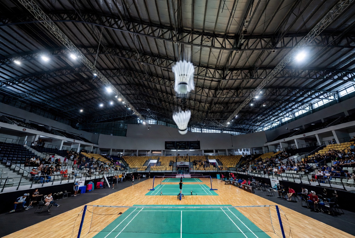Gedung Badminton Terkenal di Indonesia Beserta Fasilitas dan Sejarahnya