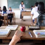 Objek Adalah Pengertian Jenis Jenis dan Contoh dalam Tata Bahasa Indonesia yang Lengkap